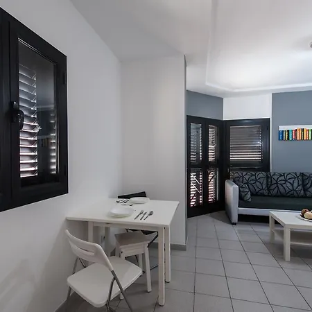 Blasco Ibanez Holiday Apartments Apartamento *